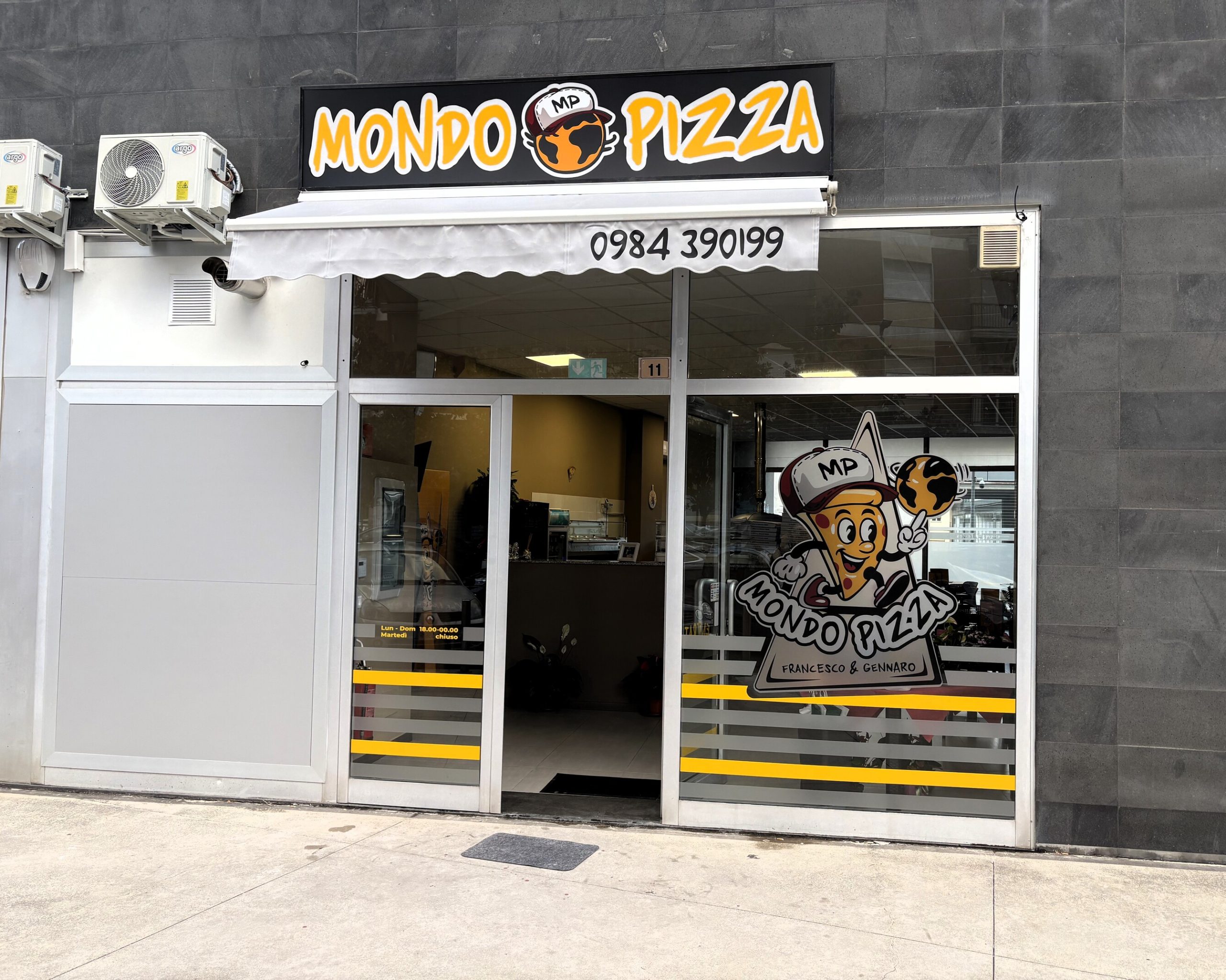 Mondo Pizza