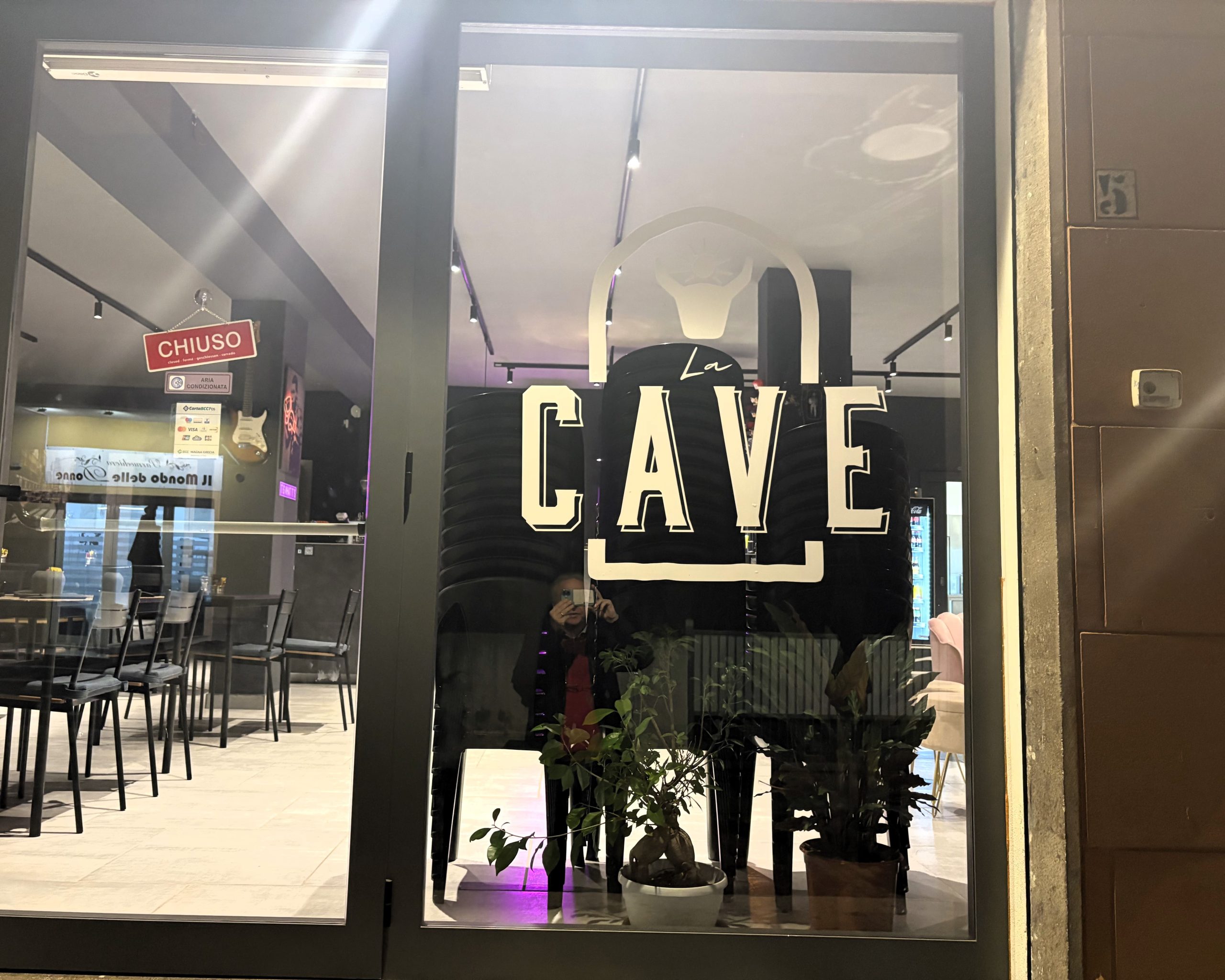 La Cave