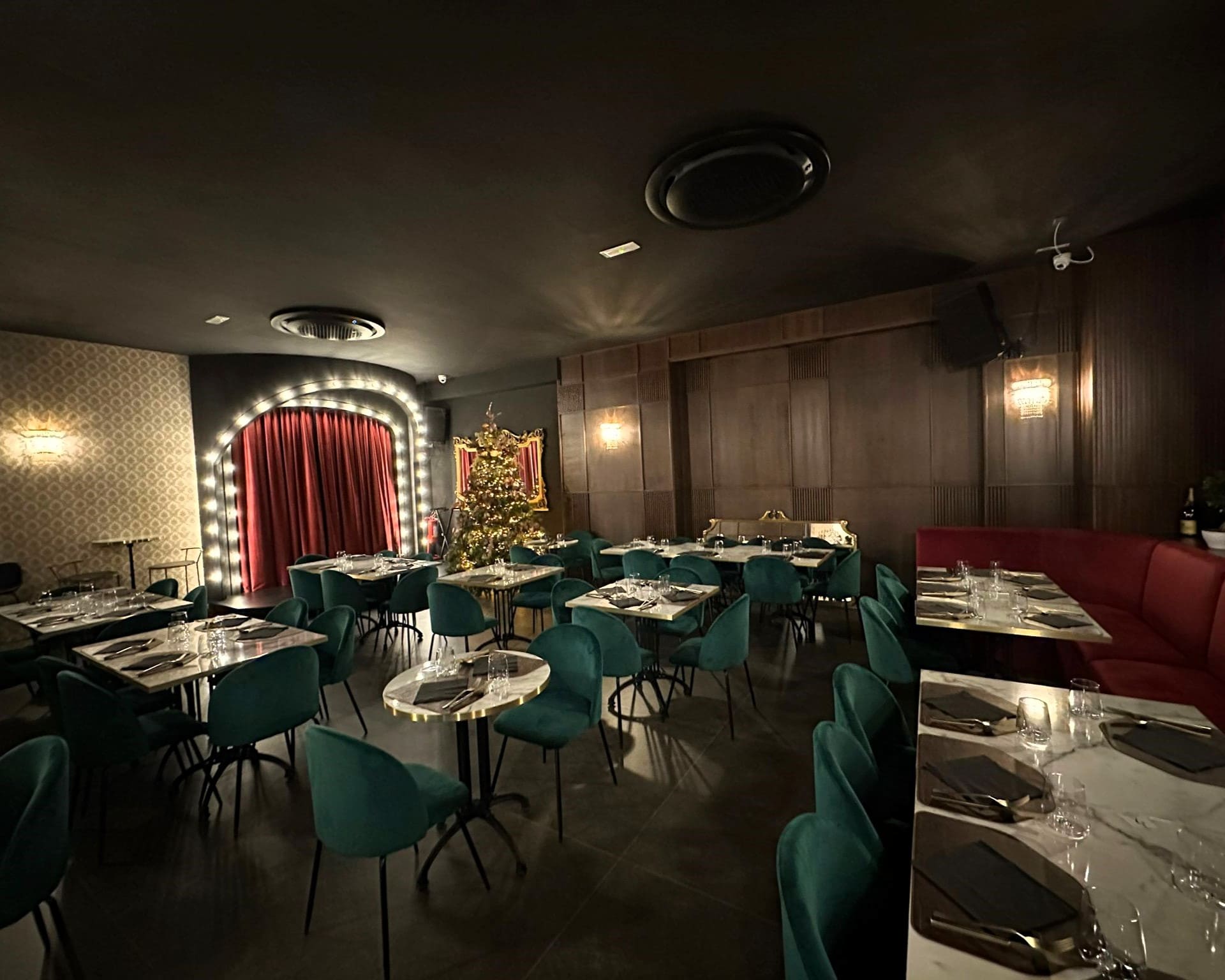 Club Restaurant & Mixology