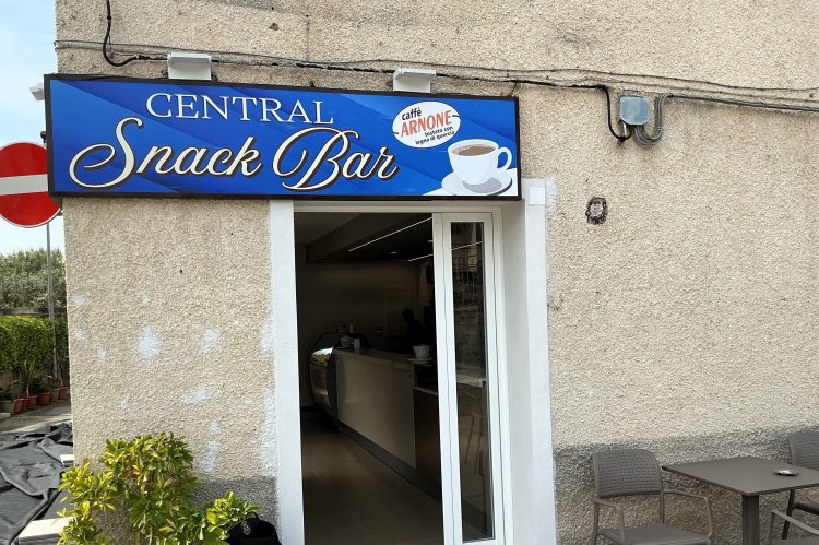 Central Snack Bar
