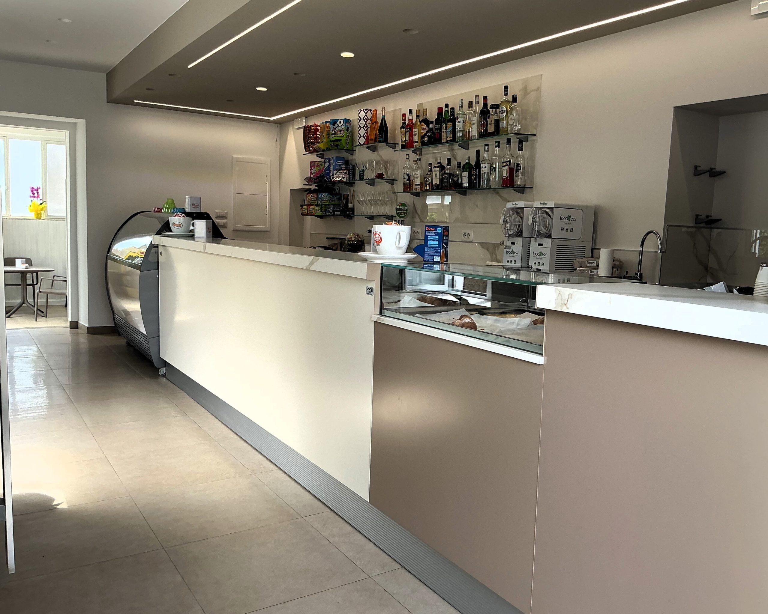 Central Snack Bar