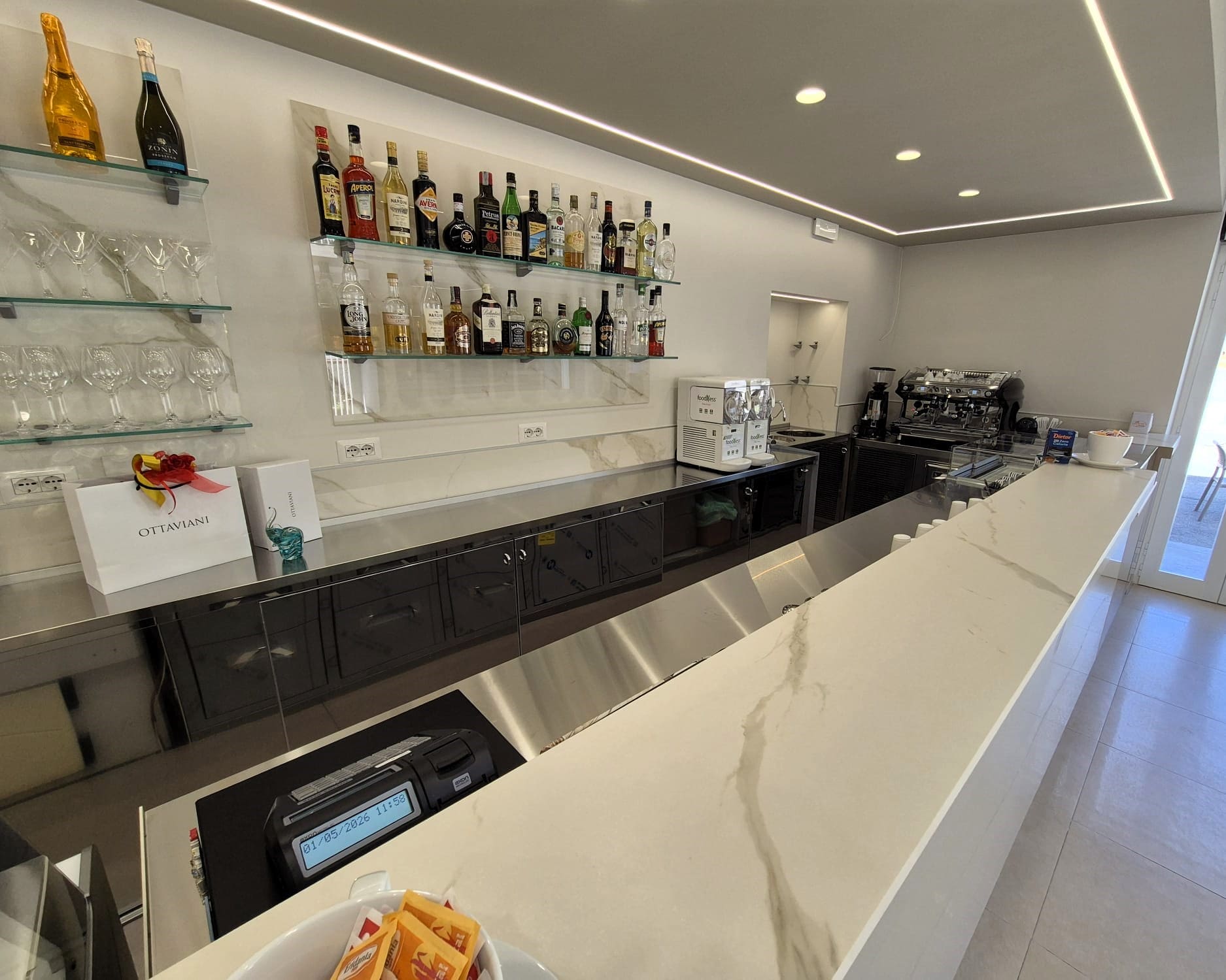 Central Snack Bar