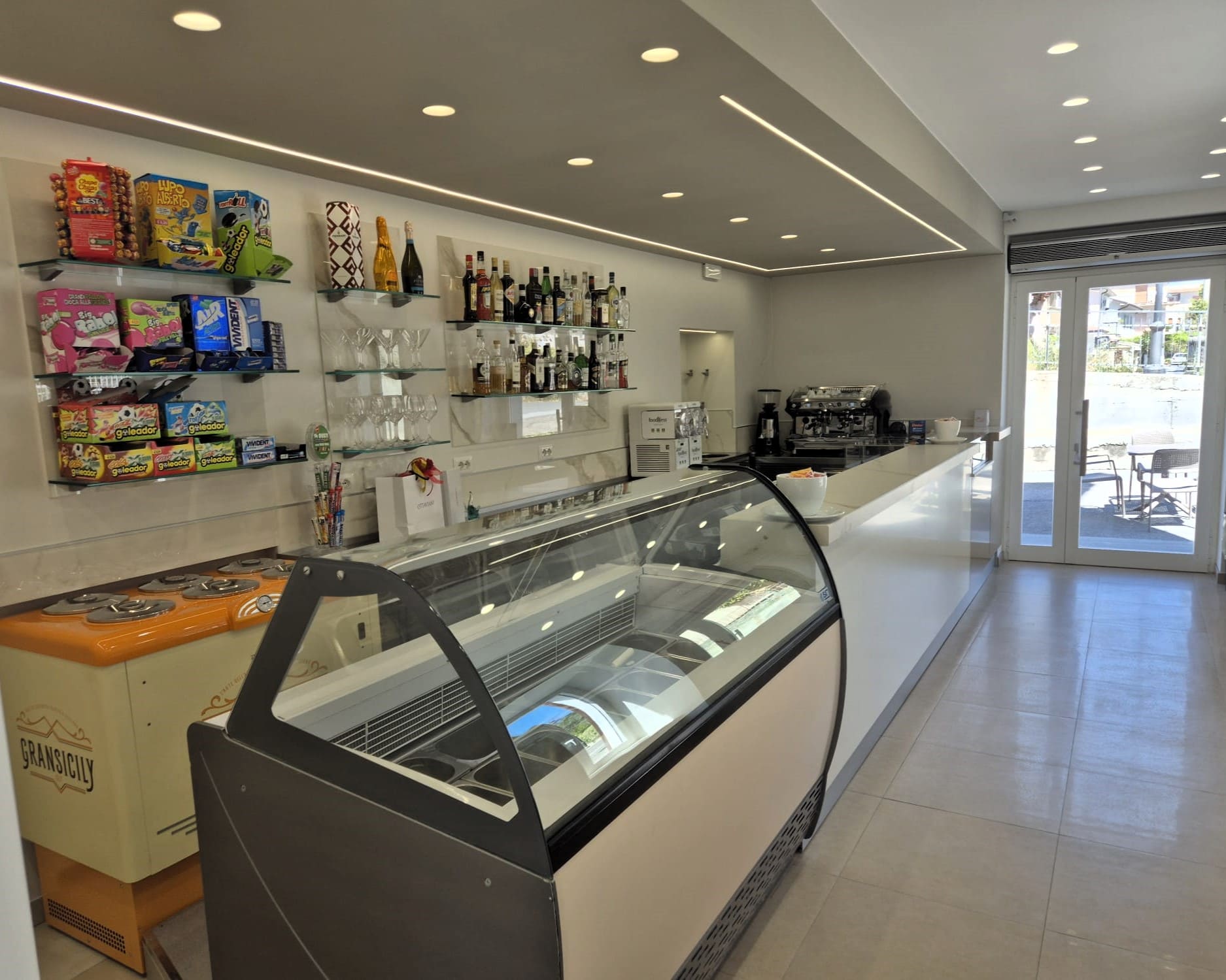 Central Snack Bar
